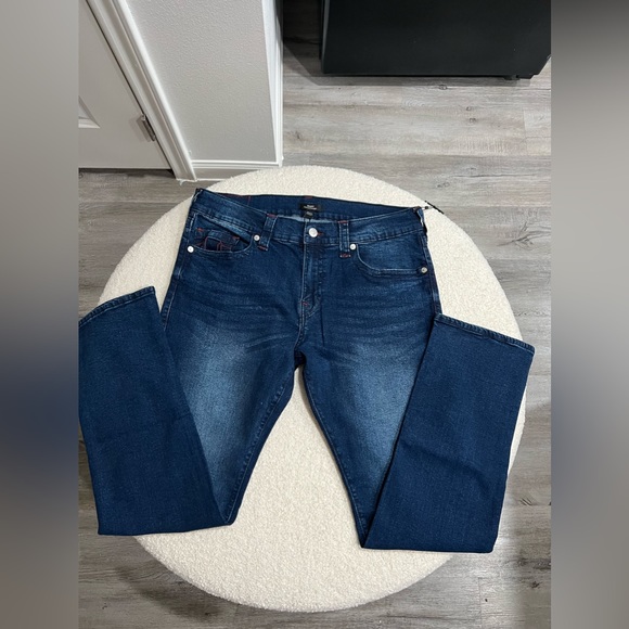 True Religion Ricky Relaxes Straight Jeans - Picture 2 of 3